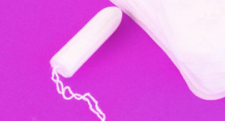 Jak włożyć tampon?
